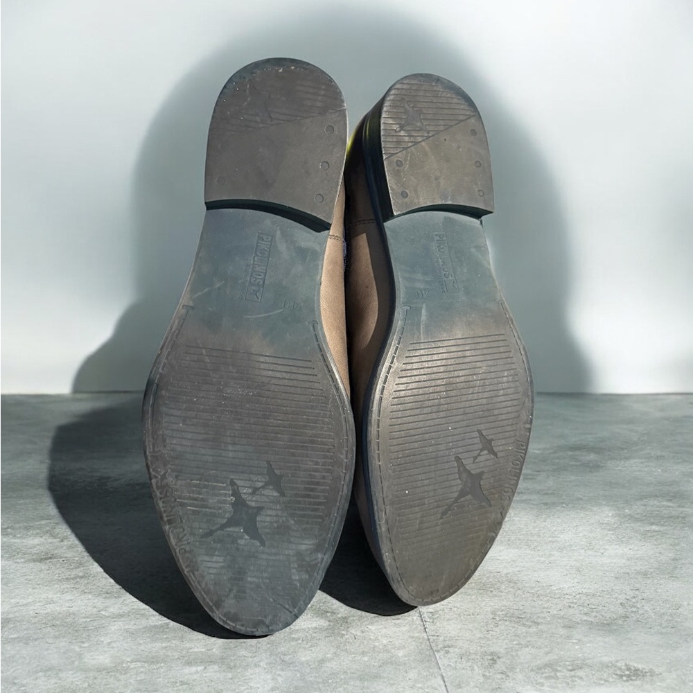 PIKOLINOS PUERTOLLANO Flat ankle boots with elastic closure for women. - Picture 6 of 8